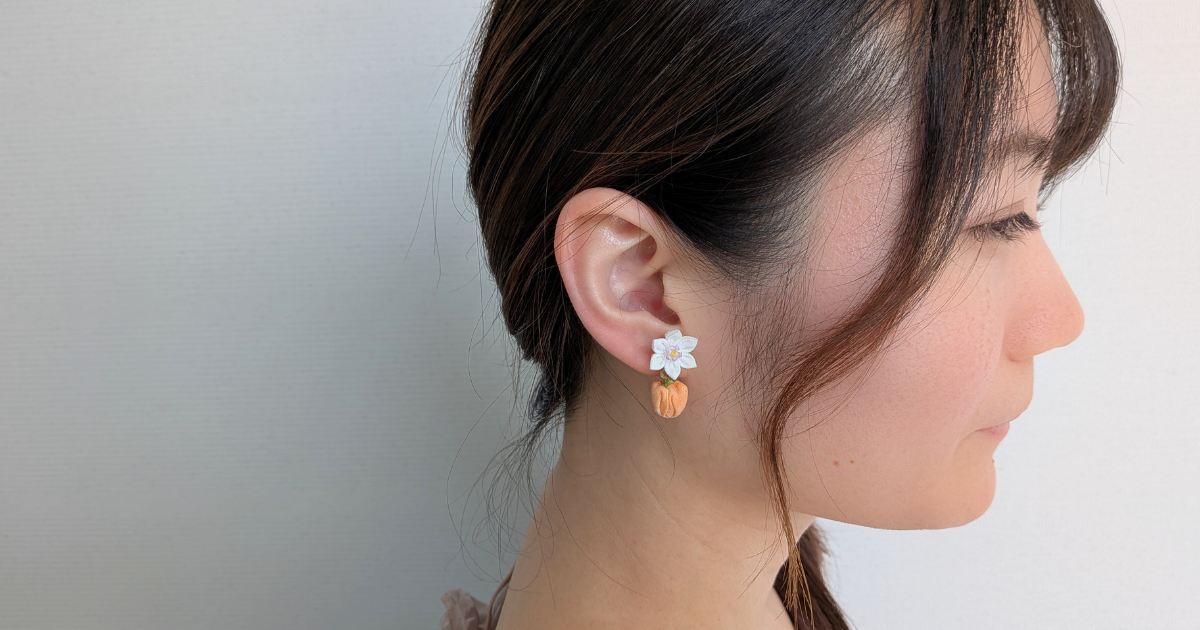 つまみ細工「パプリカのピアス・イヤリング」~にしみのおやさいクレヨン×こびとの農園~アイキャッチ