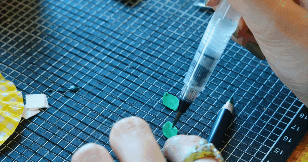 こびとの農園 水彩色鉛筆