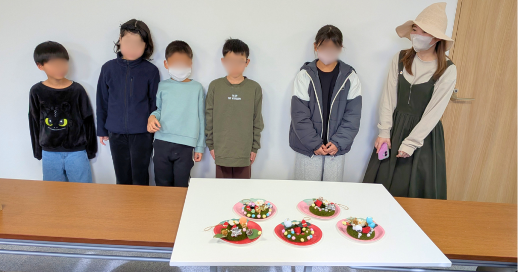 【ワークショップ実施報告】2025年12月14日（日）こびとの農園×にこにこ塾「イチゴの小さなクリスマスリース」 出来上がり