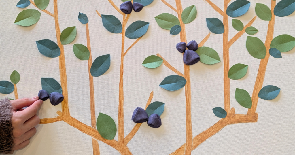 【イベント出展】2026年2月21日(土)「清凌高校・岐阜女子大学のファッションショーとワークショップ」つまみ細工で実らせよう！のこり染のブルーベリー（イオンモール大垣）ブルーベリーの木