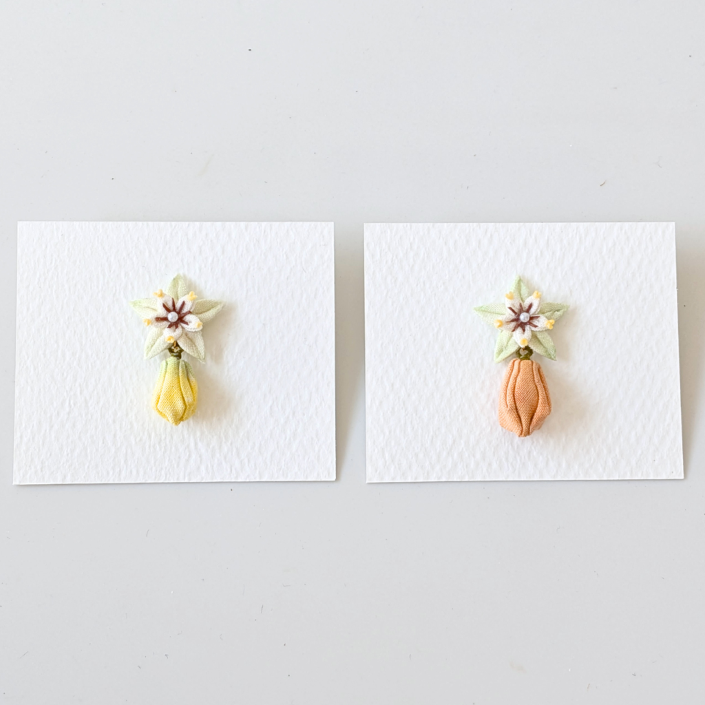 つまみ細工「カカオのピンバッジ」　商品画像